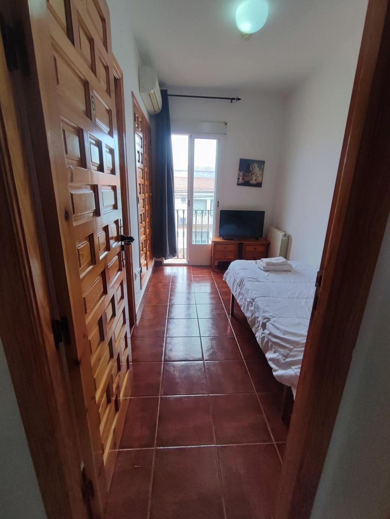 H Helechosa Hotel Phòng bức ảnh