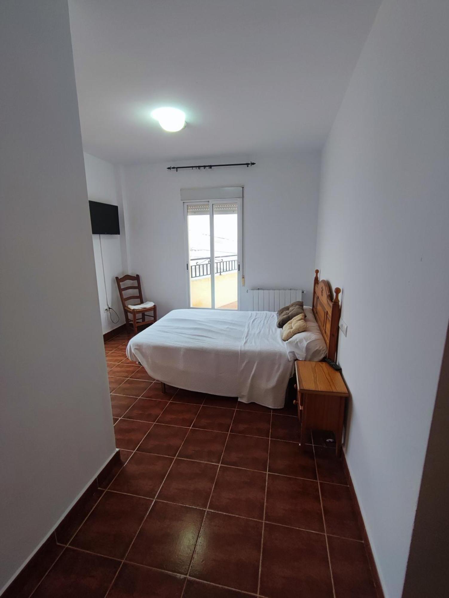 H Helechosa Hotel Phòng bức ảnh